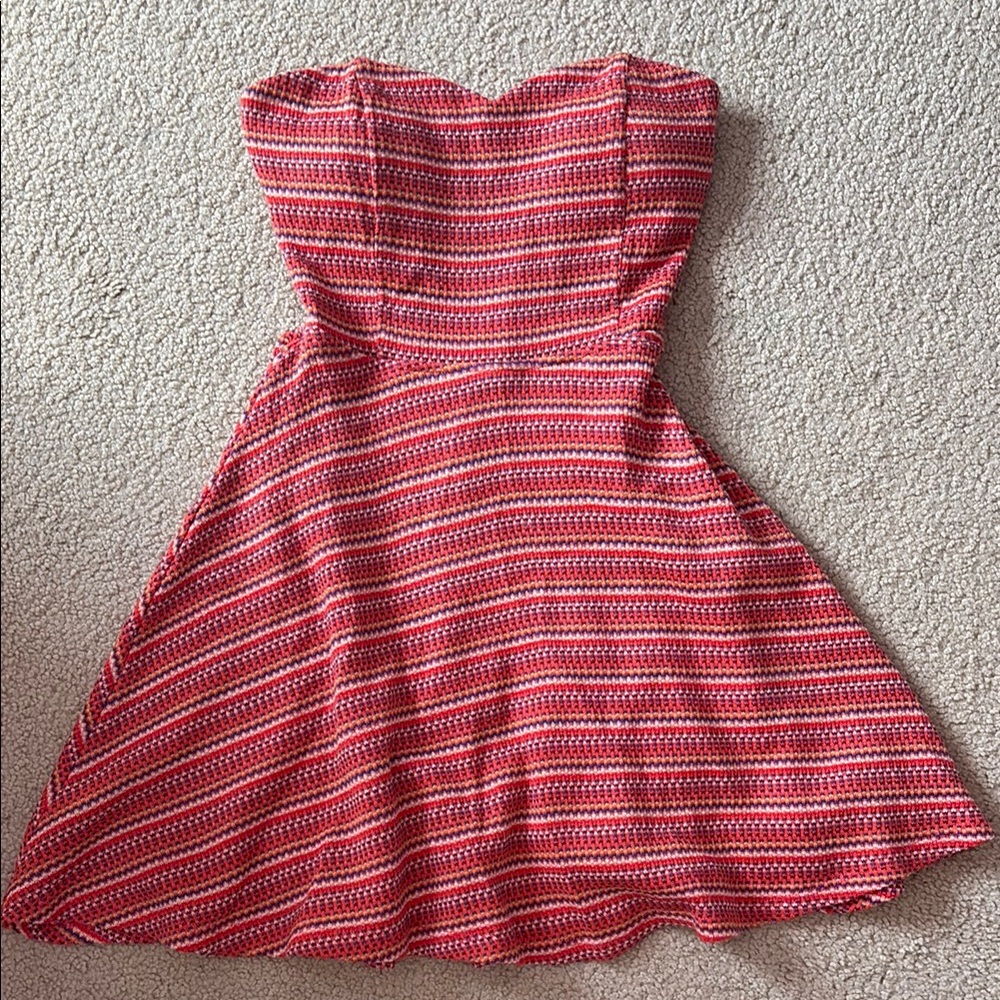 Cute Strapless Striped Dress
